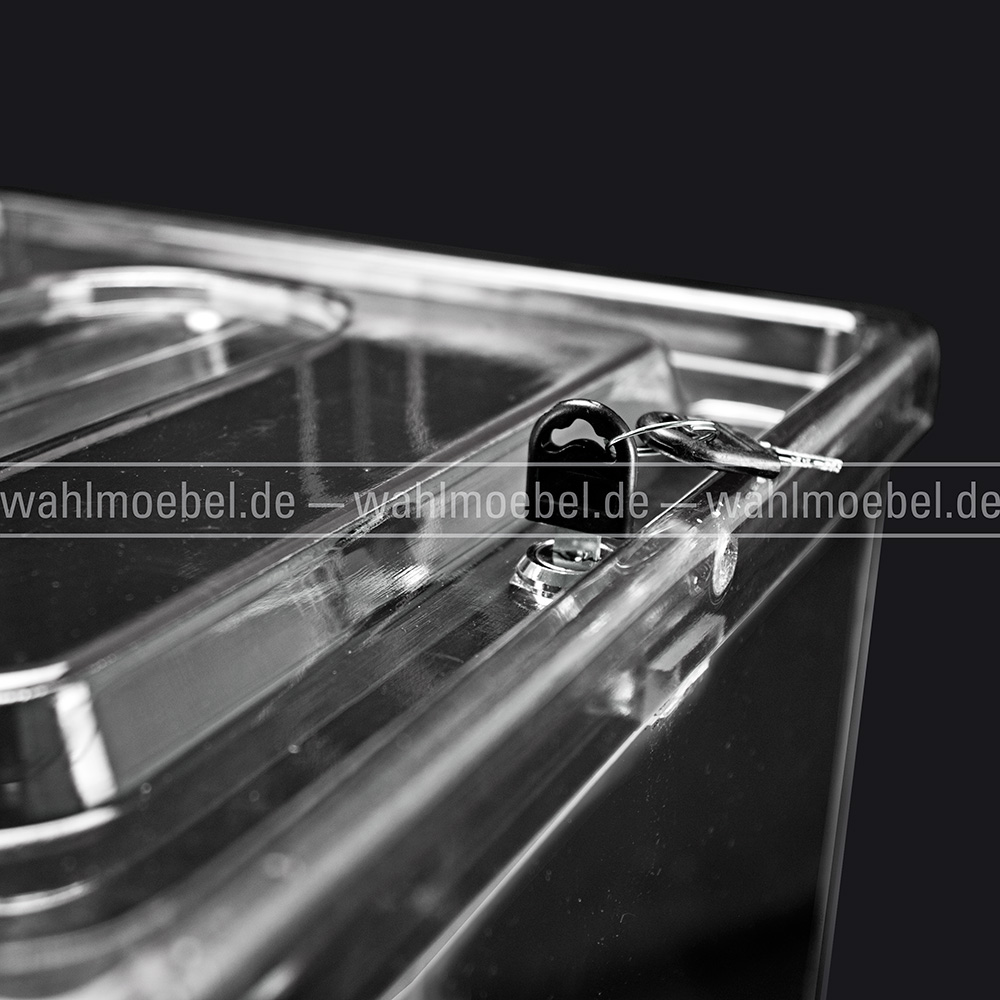 052-WU70-PTX_Detailfoto_Deckelschloss_IMGP0881 Deckel auch mit integriertem Schloss erhältlich